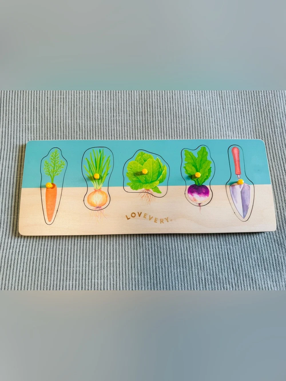 LOVEVERY Community Garden Vegetable Wooden Puzzle - Like New!